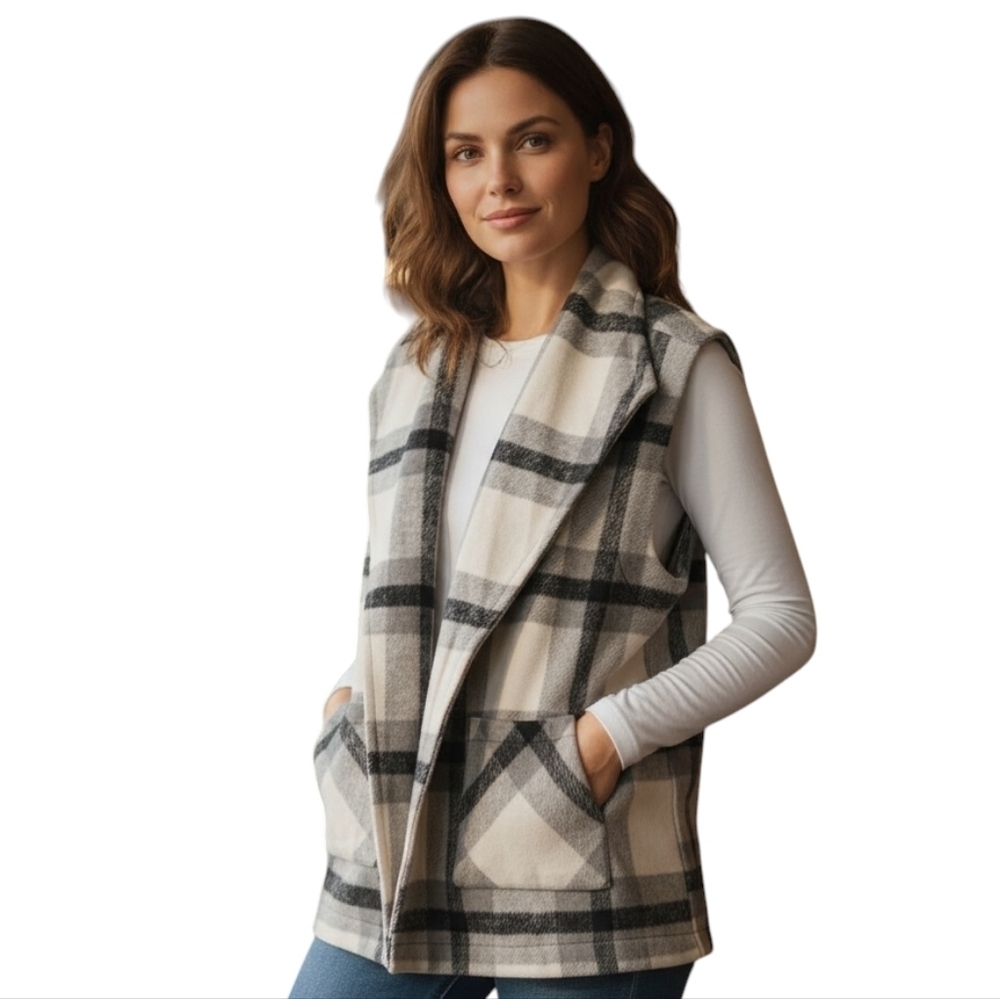 Mud Pie Gray And White Plaid Vest